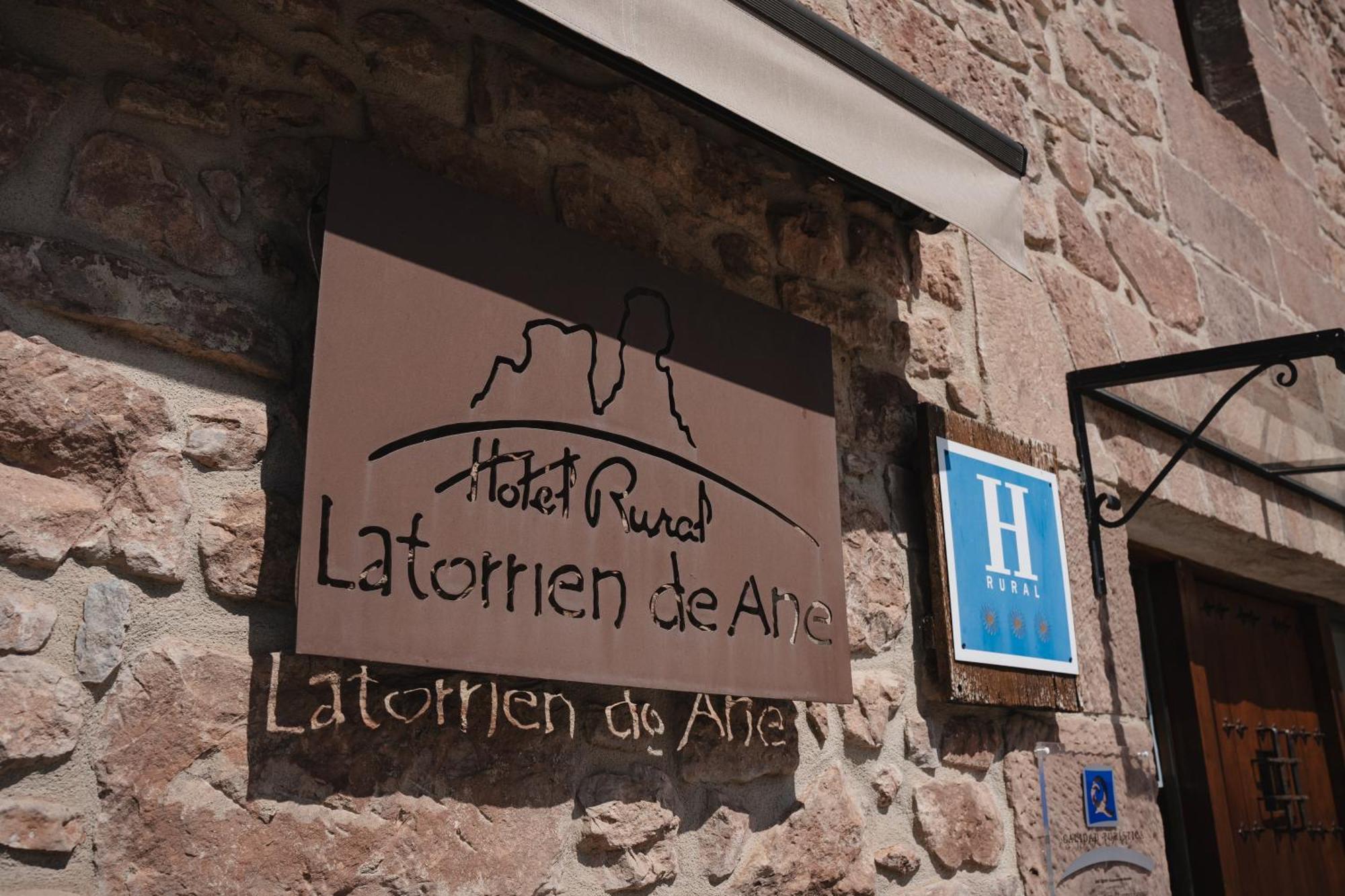 Hotel Rural Latorrien De Ane Mues Exterior foto